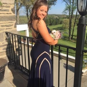 Meet your Posher, Emma